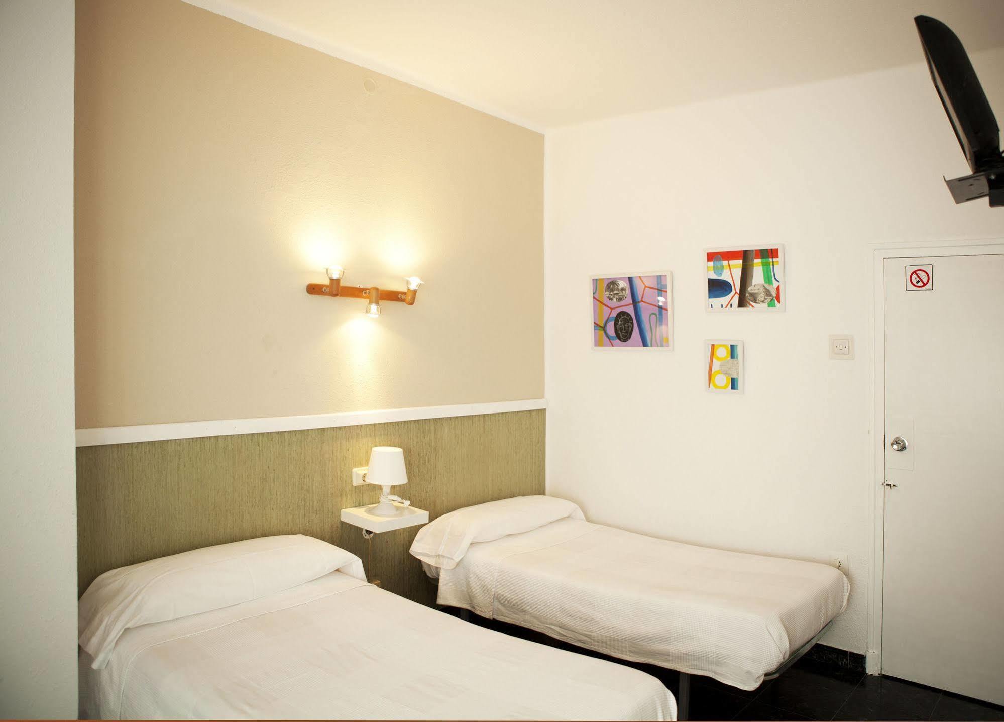 Malvarrosa Beach Rooms فالنسيا المظهر الخارجي الصورة